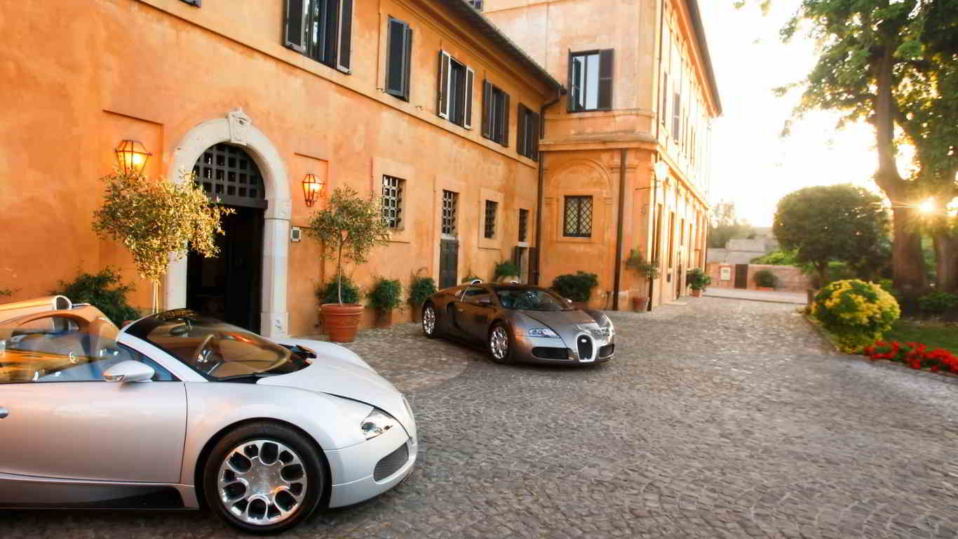 2 bugatti veyron parked wallpaper